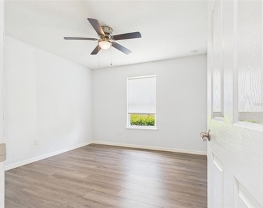 4309 Sw 143rd Lane Road - Photo Thumbnail 11