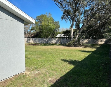 4309 Sw 143rd Lane Road - Photo Thumbnail 21