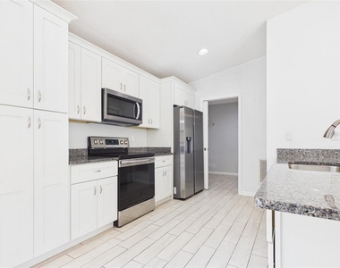 4309 Sw 143rd Lane Road - Photo Thumbnail 7