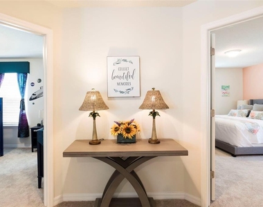 7195 Oakmoss Loop - Photo Thumbnail 10