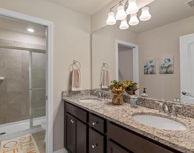 7195 Oakmoss Loop - Photo Thumbnail 23