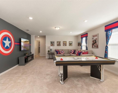 7195 Oakmoss Loop - Photo Thumbnail 8