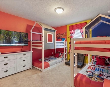 7195 Oakmoss Loop - Photo Thumbnail 20