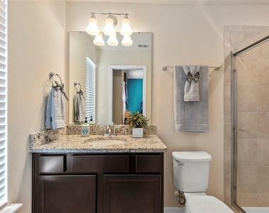 7195 Oakmoss Loop - Photo Thumbnail 13