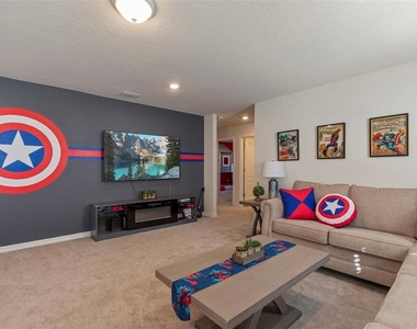 7195 Oakmoss Loop - Photo Thumbnail 9