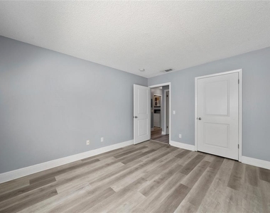 5424 E Michigan Street - Photo Thumbnail 16