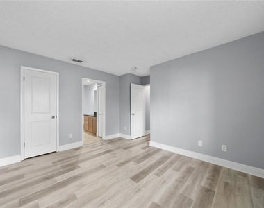 5424 E Michigan Street - Photo Thumbnail 20