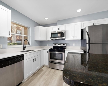 5424 E Michigan Street - Photo Thumbnail 10