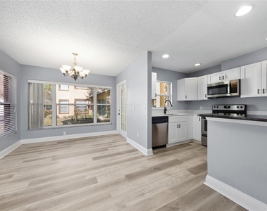 5424 E Michigan Street - Photo Thumbnail 5