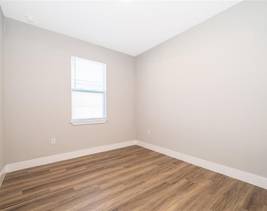 1519 Indiana Street - Photo Thumbnail 23