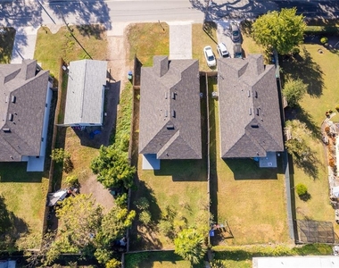 1519 Indiana Street - Photo Thumbnail 5