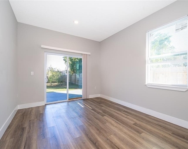 1519 Indiana Street - Photo Thumbnail 16