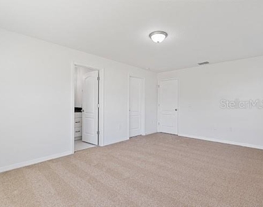 102 Sail Way - Photo Thumbnail 8