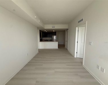 5579 Millenia Park Blvd - Photo Thumbnail 4