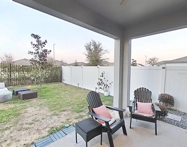 2138 Derwent Drive - Photo Thumbnail 7