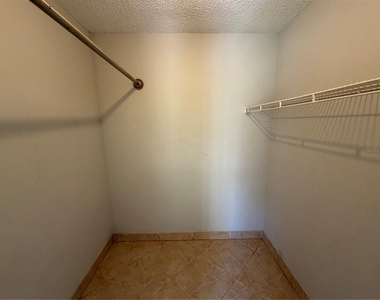 5225 Via Hacienda Circle - Photo Thumbnail 8