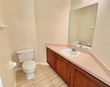 2813 Rolling Broak Drive - Photo Thumbnail 15