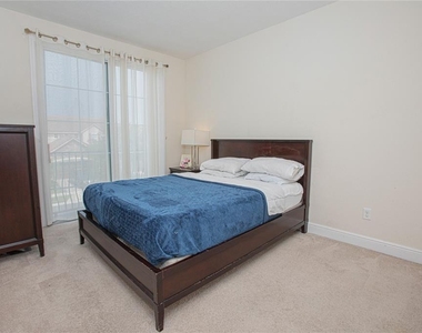 10665 Belfry Circle - Photo Thumbnail 6