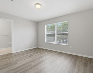 963 E Main Street - Photo Thumbnail 27