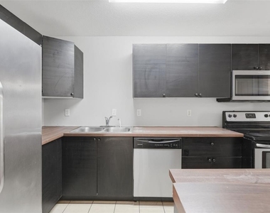 963 E Main Street - Photo Thumbnail 18