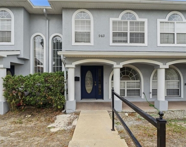 963 E Main Street - Photo Thumbnail 7