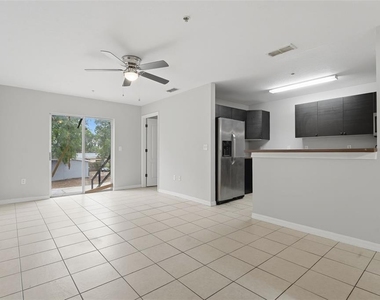 963 E Main Street - Photo Thumbnail 7