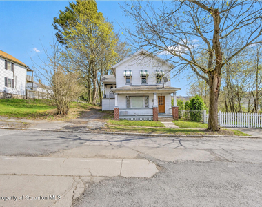 1019 S Webster Avenue - Photo Thumbnail 13