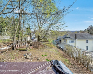 1019 S Webster Avenue - Photo Thumbnail 15