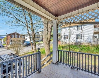 1019 S Webster Avenue - Photo Thumbnail 2