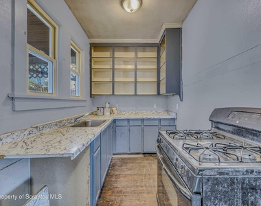1019 S Webster Avenue - Photo Thumbnail 11