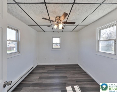 1130 Pembroke Road - Photo Thumbnail 25