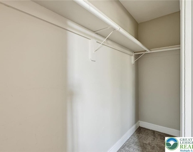 79 W Market Street - Photo Thumbnail 14