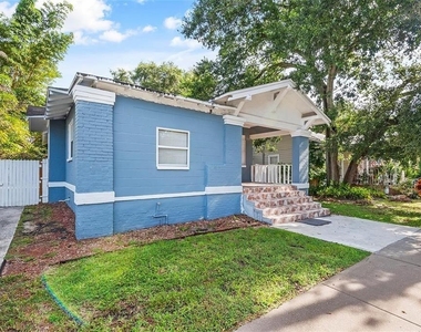 811 W Amelia Avenue - Photo Thumbnail 11
