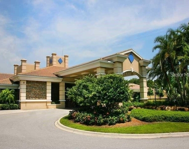 915 Fairwaycove Lane - Photo Thumbnail 34