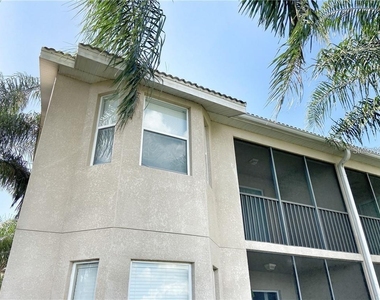 915 Fairwaycove Lane - Photo Thumbnail 26