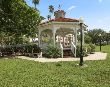 8657 Palmer Park Circle - Photo Thumbnail 71