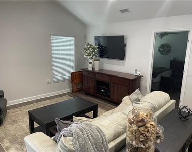6268 Sandpipers Drive - Photo Thumbnail 6