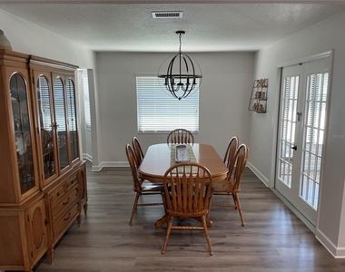 6268 Sandpipers Drive - Photo Thumbnail 8