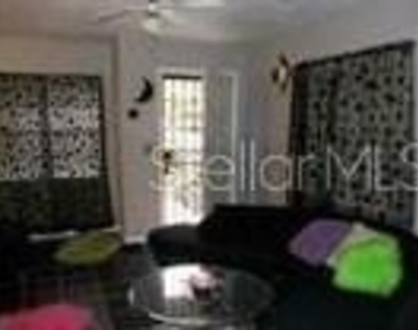 1723 Sw 68th Terrace - Photo Thumbnail 5