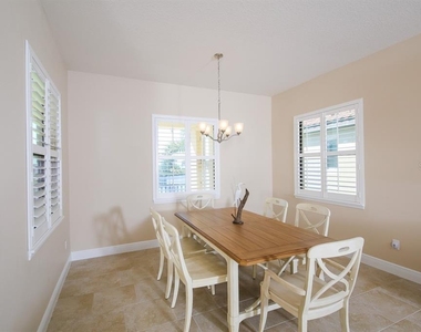 5614 Title Row Drive - Photo Thumbnail 6