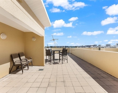 800 N Tamiami Trail - Photo Thumbnail 37