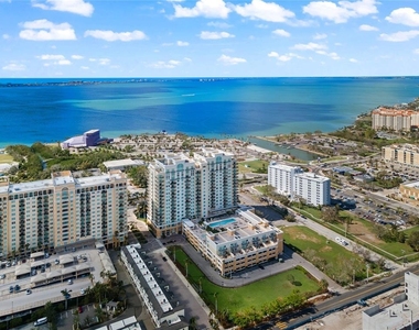 800 N Tamiami Trail - Photo Thumbnail 2