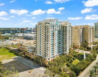 800 N Tamiami Trail - Photo Thumbnail 58