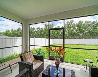 4650 Woodbrook Drive - Photo Thumbnail 34