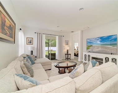 4650 Woodbrook Drive - Photo Thumbnail 19
