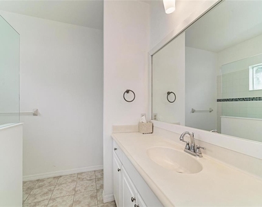 4650 Woodbrook Drive - Photo Thumbnail 25