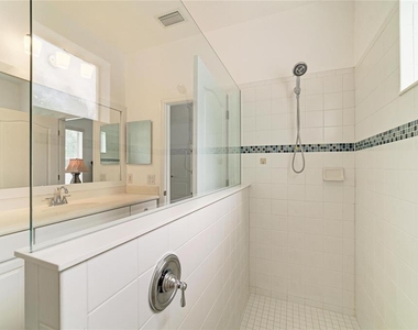 4650 Woodbrook Drive - Photo Thumbnail 26