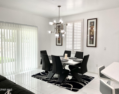 8919 Eclipse Street - Photo Thumbnail 15