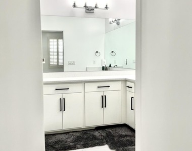 8919 Eclipse Street - Photo Thumbnail 25
