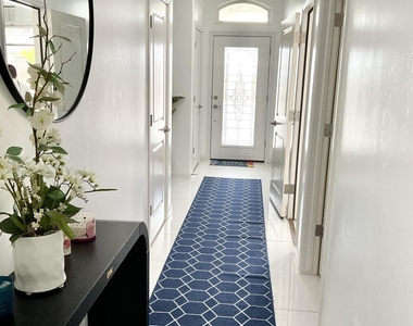 8919 Eclipse Street - Photo Thumbnail 4